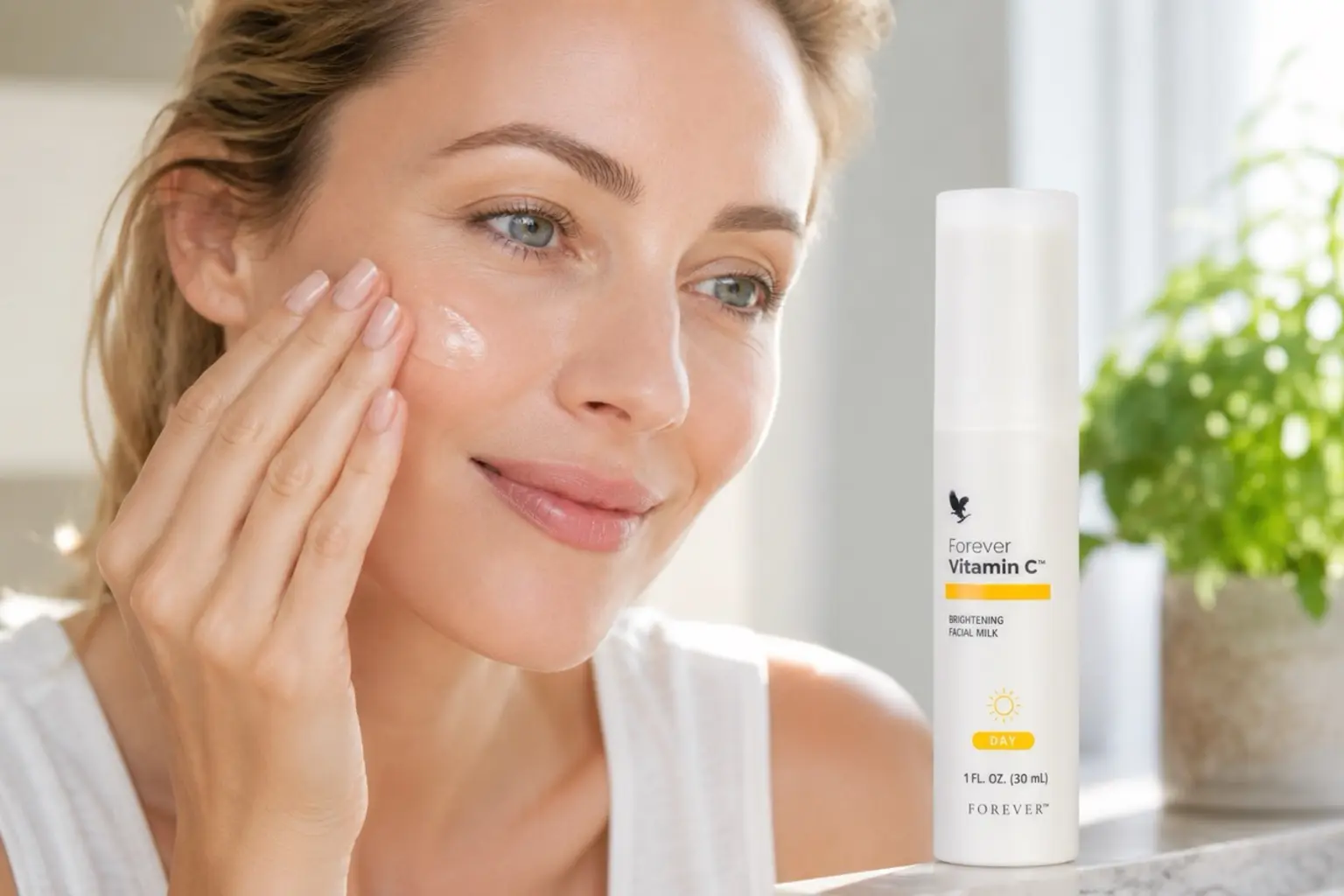 Forever Vitamin C Brightening Facial Milk – ergänzendes Foto